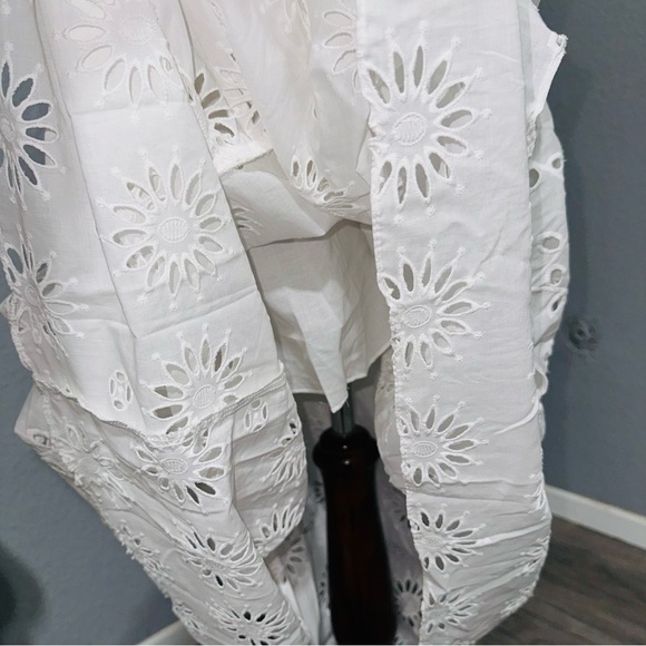 Zara Bloggers Fav Oyster White Belted Embroidered Tiered V-Neck Midi Dress Sz M - Picture 15 of 17